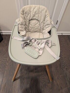 Lalo Kids High Chair Harness and Seat Pad - Pale Green/Cream